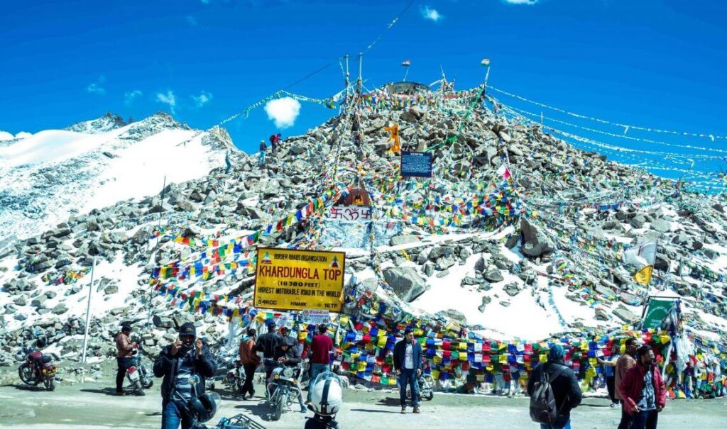 Make my tour ladakh